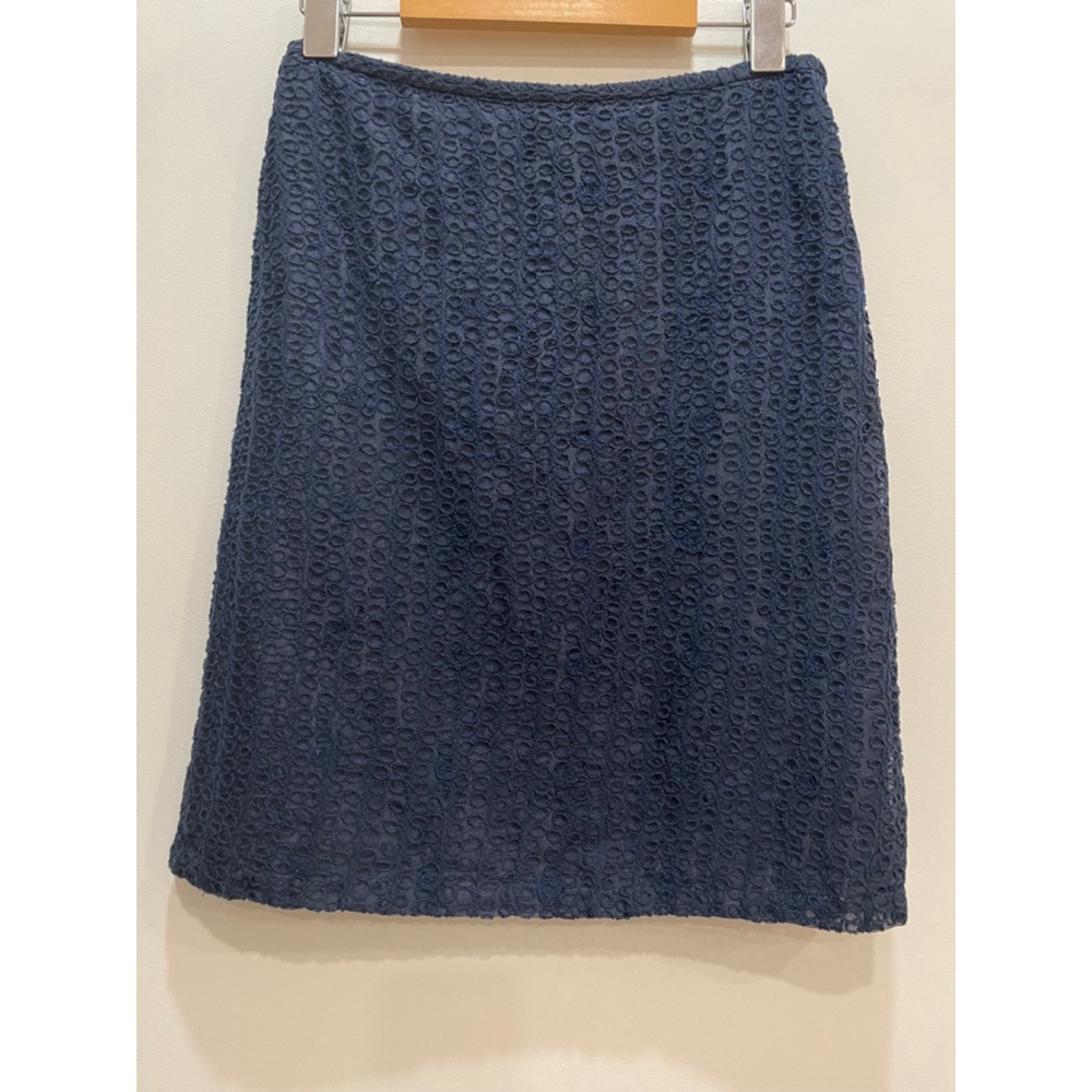 Club Monaco Silk Blend Embroidered Mini skirt 0 Preppy Capsule Wardrobe